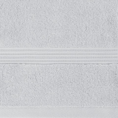 Ręcznik Molly 70x140 cm srebrny frotte bawełniany 550 g/m2 Eurofirany Ręcznik Molly 70x140 cm srebrny frotte bawełniany 550 g/m2 Eurofirany