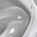Firana 140x250 Star świąteczna biała srebrna gwiazdki z błyszczącym nadrukiem gotowa na przelotkach Eurofirany Firana 140x250 Star świąteczna biała srebrna gwiazdki z błyszczącym nadrukiem gotowa na przelotkach Eurofirany