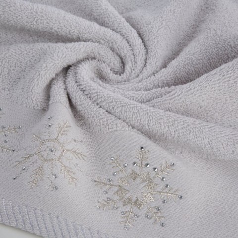 Ręcznik Joy 3 70x140 srebrny gwiazdki świąteczny 480 g/m2 Eurofirany Ręcznik Joy 3 70x140 srebrny gwiazdki świąteczny 480 g/m2 Eurofirany