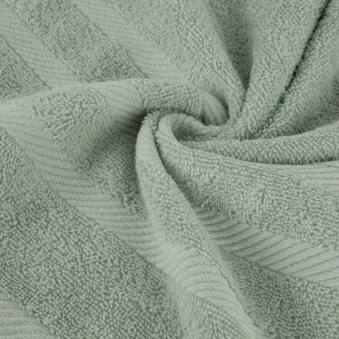 Ręcznik Milo 100x150 miętowy jasny 500 g/m2 frotte bawełniany Eurofirany Ręcznik Milo 100x150 miętowy jasny 500 g/m2 frotte bawełniany Eurofirany
