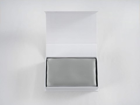 Poszewka jedwabna 50x60 szara jednobarwna Premium Poszewka jedwabna 50x60 szara jednobarwna Premium