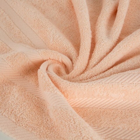 Ręcznik Milo 70x140 pomarańczowy jasny 500 g/m2 frotte bawełniany Eurofirany Ręcznik Milo 70x140 pomarańczowy jasny 500 g/m2 frotte bawełniany Eurofirany
