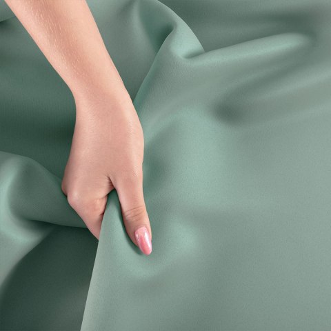 Zasłona gotowa typu blackout na przelotkach, szerokość 140cm x wysokość 250cm, kolor 227 szałwiowy zielony TD0015/ZGP/227/140250 Zasłona gotowa typu blackout na przelotkach, szerokość 140cm x wysokość 250cm, kolor 227 szałwiowy zielony TD0015/ZGP/227/140250