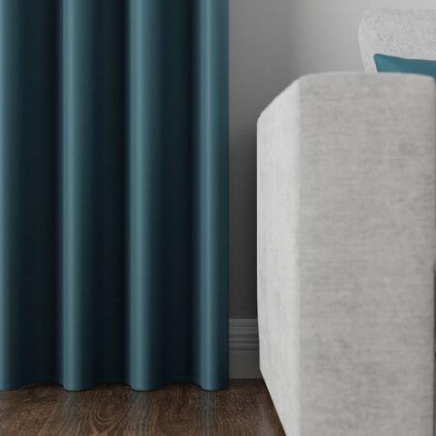 Zasłona gotowa typu blackout na przelotkach, szerokość 140cm x wysokość 250cm, kolor 228 petrol TD0015/ZGP/228/140250/1 Zasłona gotowa typu blackout na przelotkach, szerokość 140cm x wysokość 250cm, kolor 228 petrol TD0015/ZGP/228/140250/1