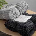 Koc narzuta 150x200 Soft biały z mikrofibry prążki D91 Koc narzuta 150x200 Soft biały z mikrofibry prążki D91