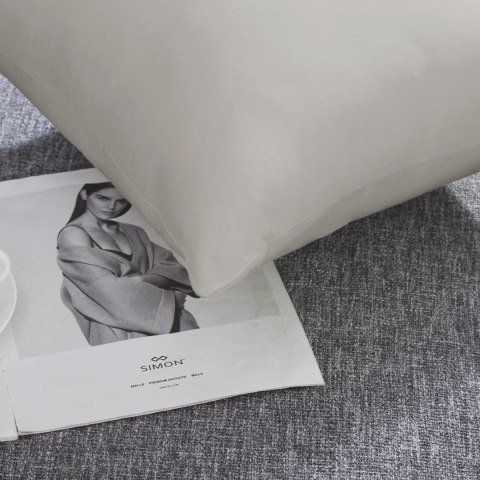 Poszewka satynowa 40x40 taupe beżowa jednobarwna I24 Poszewka satynowa 40x40 taupe beżowa jednobarwna I24