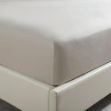 Prześcieradło satynowe z gumką 200x200 taupe jednobarwne na wysoki materac I24 Prześcieradło satynowe z gumką 200x200 taupe jednobarwne na wysoki materac I24