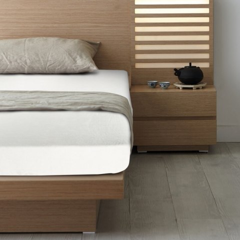Prześcieradło z mikrofibry 140x200 Flano kremowe na wysoki materac 30 cm Eurofirany Prześcieradło z mikrofibry 140x200 Flano kremowe na wysoki materac 30 cm Eurofirany
