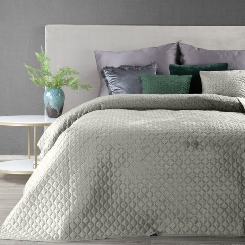 Narzuta dekoracyjna 170x210 Dimon srebrna ciemna geometryczna welurowa Eurofirany Narzuta dekoracyjna 170x210 Dimon srebrna ciemna geometryczna welurowa Eurofirany