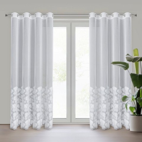 Zasłona 140x250 Jasmin biała z aplikacją kwiatową gotowa na przelotkach Eurofirany Zasłona 140x250 Jasmin biała z aplikacją kwiatową gotowa na przelotkach Eurofirany