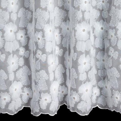 Zasłona 140x250 Jasmin biała z aplikacją kwiatową gotowa na przelotkach Eurofirany Zasłona 140x250 Jasmin biała z aplikacją kwiatową gotowa na przelotkach Eurofirany