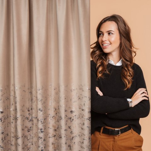 Zasłona 140x270 Mariela beżowa gotowa na taśmie Eurofirany Zasłona 140x270 Mariela beżowa gotowa na taśmie Eurofirany