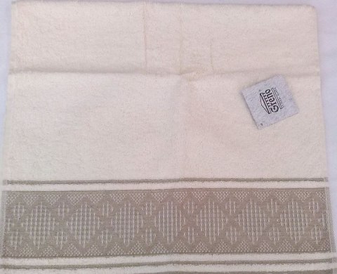 Linen ręcznik 50x90 geometria kremowo beżowy romby Greno Linen ręcznik 50x90 geometria kremowo beżowy romby Greno