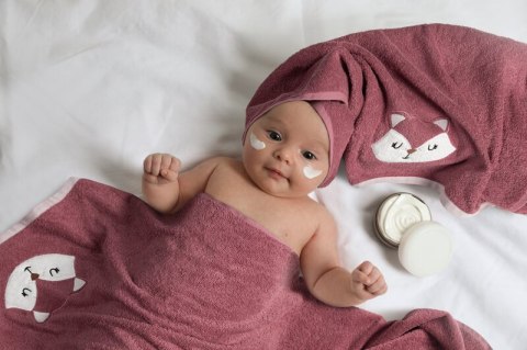 Okrycie kąpielowe 100x100 Baby 70 różowy lisek ręcznik z kapturkiem 350 g/m2 Eurofirany Okrycie kąpielowe 100x100 Baby 70 różowy lisek ręcznik z kapturkiem 350 g/m2 Eurofirany