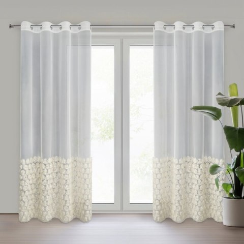 Zasłona 140x250 Roses 2 kremowa z aplikacją w kształcie róż gotowa na przelotkach Eurofirany Zasłona 140x250 Roses 2 kremowa z aplikacją w kształcie róż gotowa na przelotkach Eurofirany