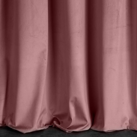 Zasłona gotowa na przelotkach 140x250 różowa ciemna welurowa Rosa Zasłona gotowa na przelotkach 140x250 różowa ciemna welurowa Rosa