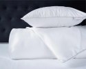 Pościel satynowa 180x200 biała z lamówką Mako Satin 62 Pościel satynowa 180x200 biała z lamówką Mako Satin 62