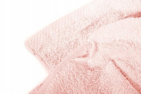 Ręcznik Gomez 50x100 różowy pudrowy bawełniany 500g/m2 Ręcznik Gomez 50x100 różowy pudrowy bawełniany 500g/m2