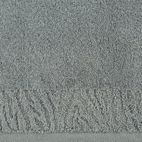 Ręcznik Margo 3 70x140 szary z ozdobną bordiurą przetykaną błyszczącą nicią 500 g/m2 Eurofirany Ręcznik Margo 3 70x140 szary z ozdobną bordiurą przetykaną błyszczącą nicią 500 g/m2 Eurofirany
