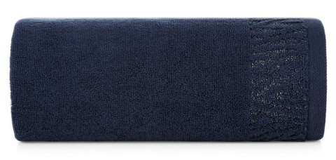 Ręcznik Margo 7 70x140 granatowy z ozdobną bordiurą przetykaną błyszczącą nicią 500 g/m2 Eurofirany Ręcznik Margo 7 70x140 granatowy z ozdobną bordiurą przetykaną błyszczącą nicią 500 g/m2 Eurofirany