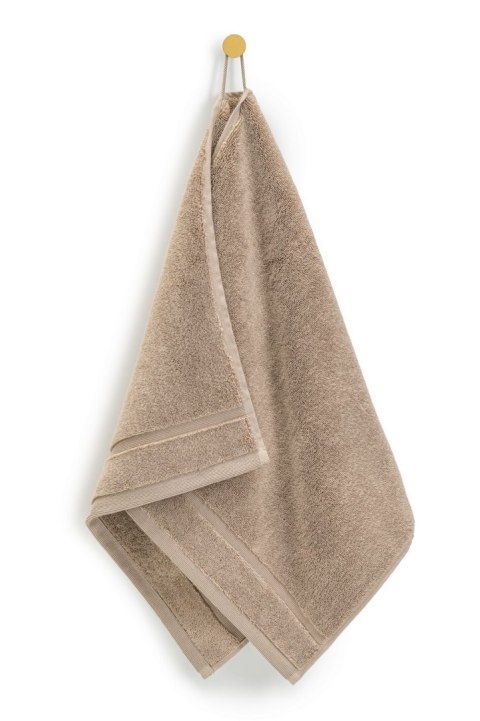 Ręcznik Supreme 40x60 beżowy ciemny z bawełny Egipskiej 800 g/m2 Giza 95 Ręcznik Supreme 40x60 beżowy ciemny z bawełny Egipskiej 800 g/m2 Giza 95