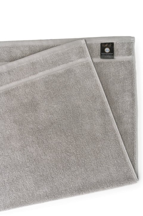 Ręcznik Supreme 40x60 szary z bawełny Egipskiej 800 g/m2 Giza 95 Ręcznik Supreme 40x60 szary z bawełny Egipskiej 800 g/m2 Giza 95