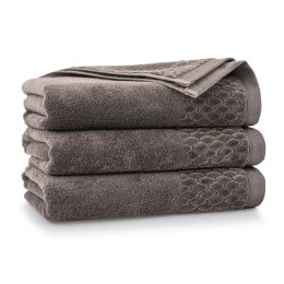 Ręcznik Carlo AG 50x100 brązowy taupe 8549/587 500g/m2