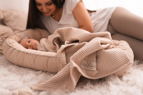 Gniazdko niemowlęce Prestige Muslin 55x80 kremowy materacyk pozycjonujący Gniazdko niemowlęce Prestige Muslin 55x80 kremowy materacyk pozycjonujący