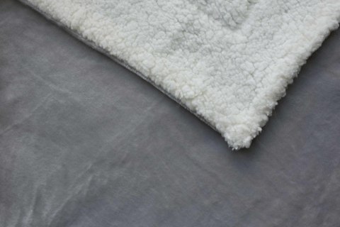 Koc Sherpa 150x200 szary biały z mikrofibry baranek SH25 Koc Sherpa 150x200 szary biały z mikrofibry baranek SH25