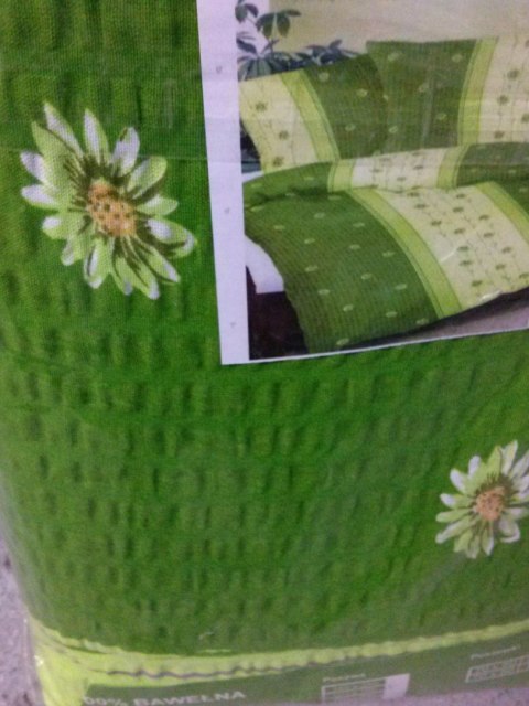 Pościel z kory 200x220 wzór 125/5 Margaretka stojąca zielona na guziki 100% bawełna gruba Pościel z kory 200x220 wzór 125/5 Margaretka stojąca zielona na guziki 100% bawełna gruba