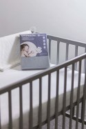Wodoodporne prześcieradło z gumką Soft Dream Dry 120x60 White PETITE&MARS Wodoodporne prześcieradło z gumką Soft Dream Dry 120x60 White PETITE&MARS