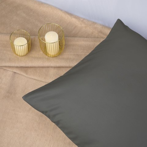 Poszewka satynowa 70x80 szara 037 jednobarwna Darymex Poszewka satynowa 70x80 szara 037 jednobarwna Darymex