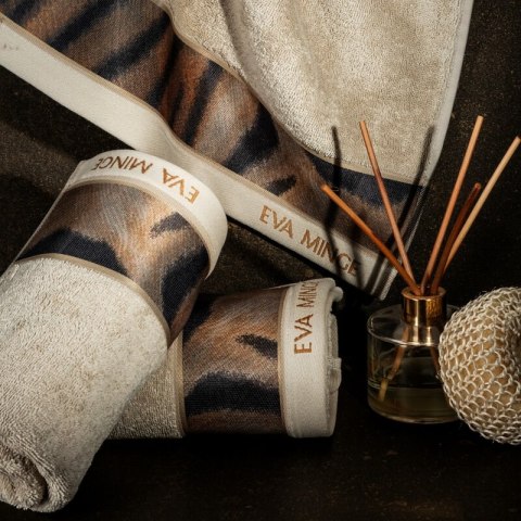 Ręcznik Eva 23 70x140 kremowy frotte bawełniany 500 g/m2 Eva Minge Eurofirany Ręcznik Eva 23 70x140 kremowy frotte bawełniany 500 g/m2 Eva Minge Eurofirany