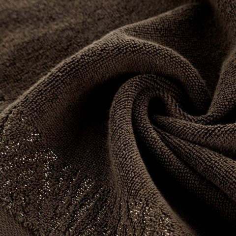 Ręcznik Margo 8 70x140 brązowy z ozdobną bordiurą przetykaną błyszczącą nicią 500 g/m2 Eurofirany Ręcznik Margo 8 70x140 brązowy z ozdobną bordiurą przetykaną błyszczącą nicią 500 g/m2 Eurofirany