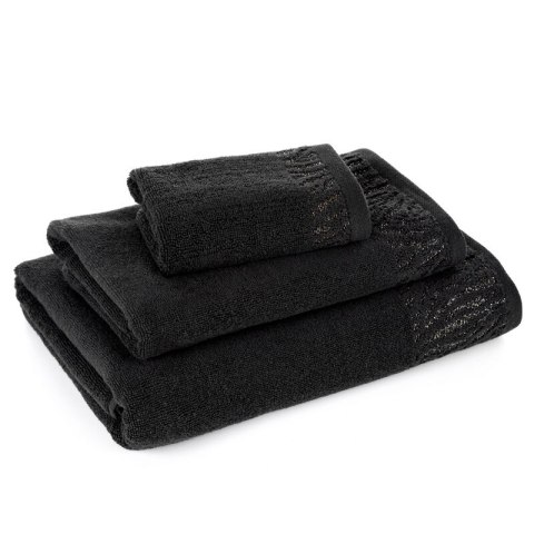 Ręcznik Margo 9 70x140 czarny z ozdobną bordiurą przetykaną błyszczącą nicią 500 g/m2 Eurofirany Ręcznik Margo 9 70x140 czarny z ozdobną bordiurą przetykaną błyszczącą nicią 500 g/m2 Eurofirany