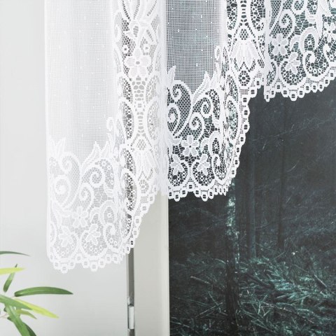 BERENIKA Firanka żakardowa gotowa, szerokość 300 x wysokość 120cm, kolor 001 biały 004304/FBL/001/300120/1 BERENIKA Firanka żakardowa gotowa, szerokość 300 x wysokość 120cm, kolor 001 biały 004304/FBL/001/300120/1