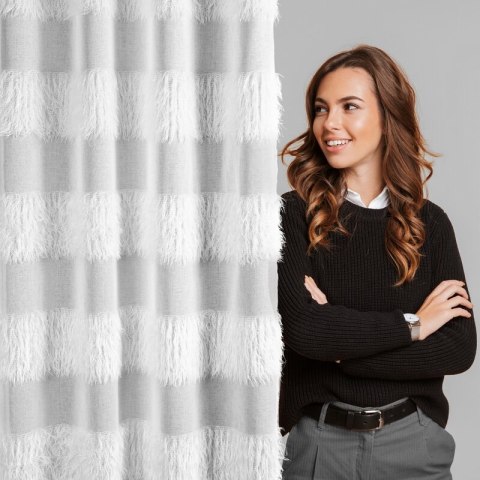 Firana gotowa 140x250 Margaret 1 biała z aplikacją pasy gotowa na przelotkach Eurofirany Firana gotowa 140x250 Margaret 1 biała z aplikacją pasy gotowa na przelotkach Eurofirany