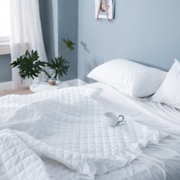 Narzuta z falbanką 200x220 Ruffy biała falbanka romby glamour dekoracyjna I2