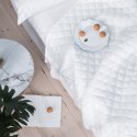 Narzuta z falbanką 200x220 Ruffy biała falbanka romby glamour dekoracyjna I2 Narzuta z falbanką 200x220 Ruffy biała falbanka romby glamour dekoracyjna I2