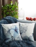 Poszewka dekoracyjna 45x45 Velvet 132 niebieska biała ze wzorem kwiatowym welurowa Eurofirany Poszewka dekoracyjna 45x45 Velvet 132 niebieska biała ze wzorem kwiatowym welurowa Eurofirany