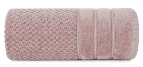 Ręcznik Adore 30x50 różowy ciemna o strukturze krateczki 500 g/m2 Eurofirany