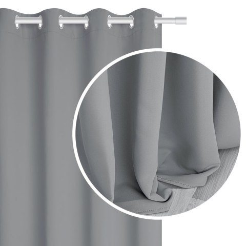 Zasłona zaciemniająca 140x250 srebrna gotowa na przelotkach Hold Blackout Zasłona zaciemniająca 140x250 srebrna gotowa na przelotkach Hold Blackout